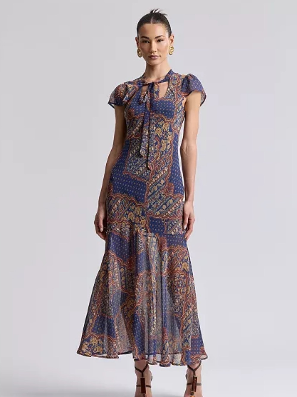 NWT Avec Les Filles Women's Scoop Neck Tie Detail Godet Maxi Dress 6